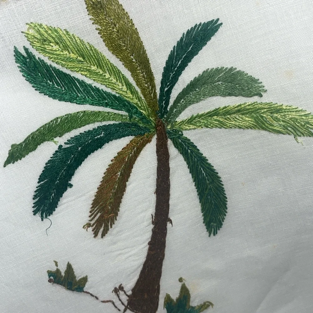 Vintage 50’s or 60’s Tropical Embroidered linen Napkins and 35” Table cloth